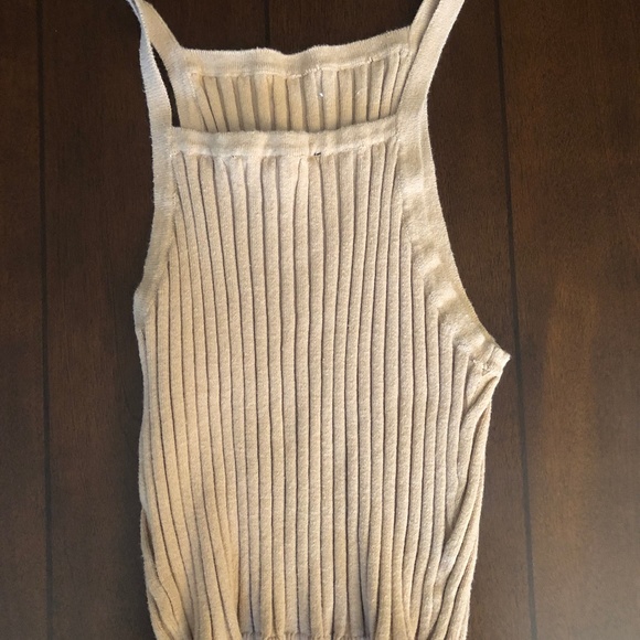 angl crop top - Picture 2 of 2